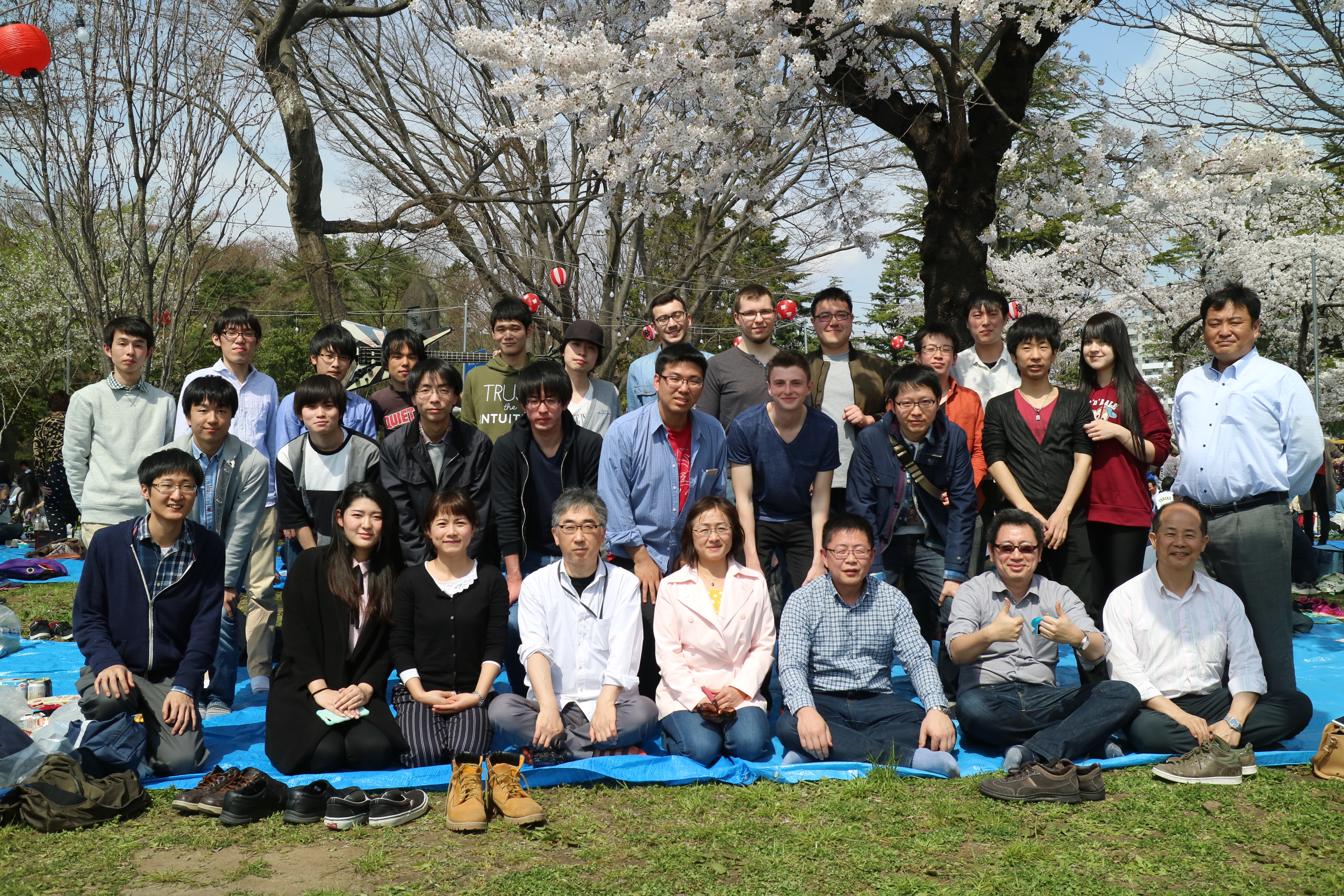 東北大学　陳研究室　集合写真
